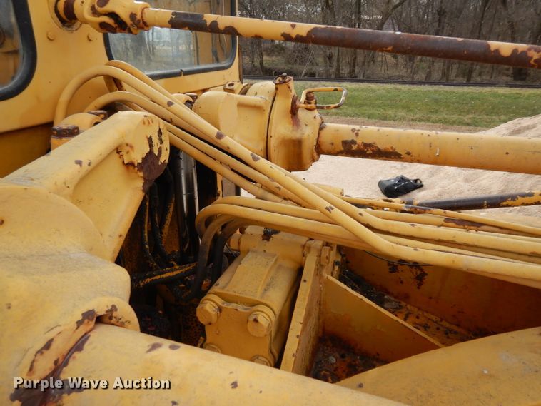 image for item GJ9153 1972 Galion T500 rigid frame motor grader