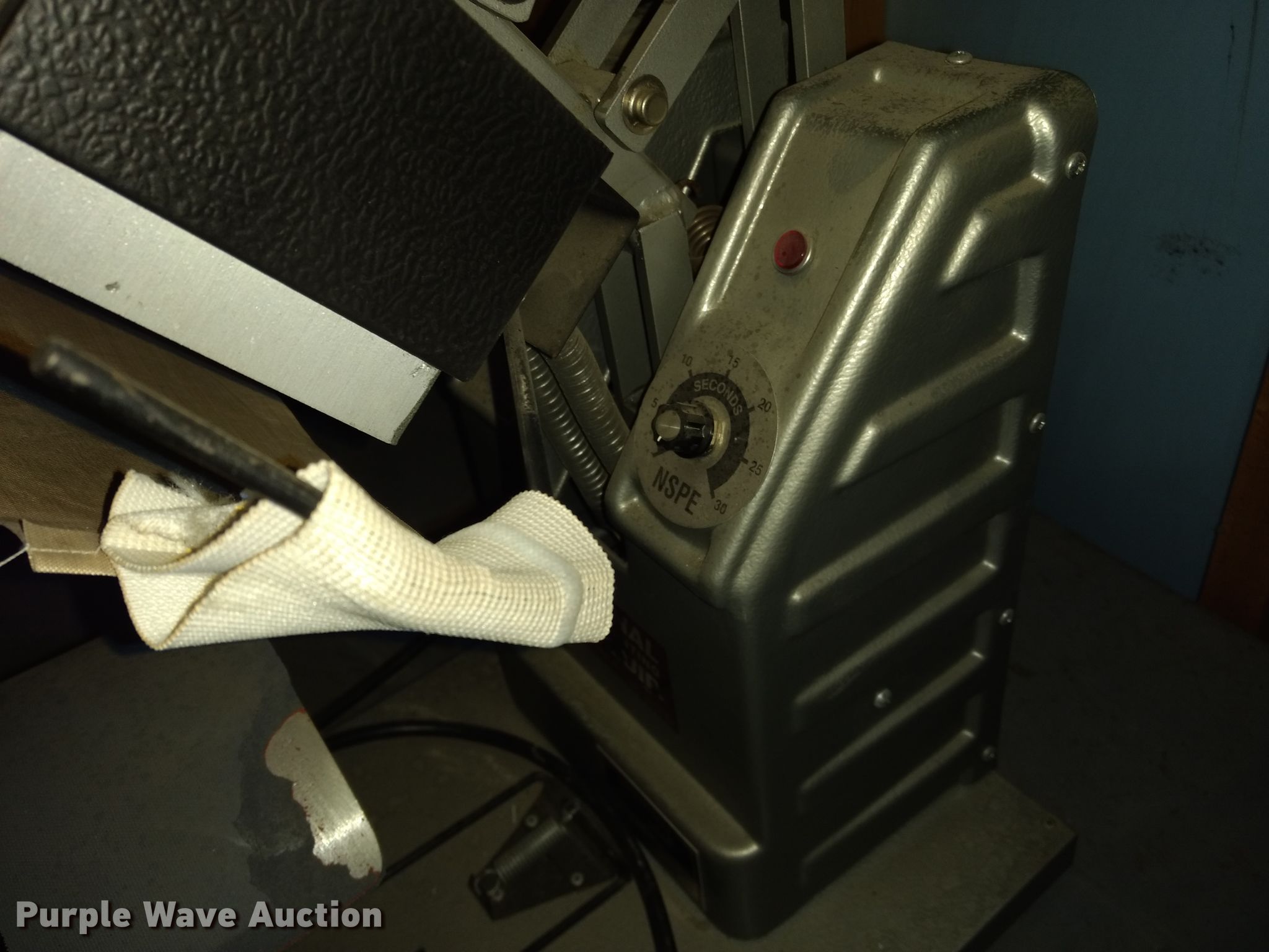 National Screen Printing HM2000 hat press in Solomon, KS Item GE9552