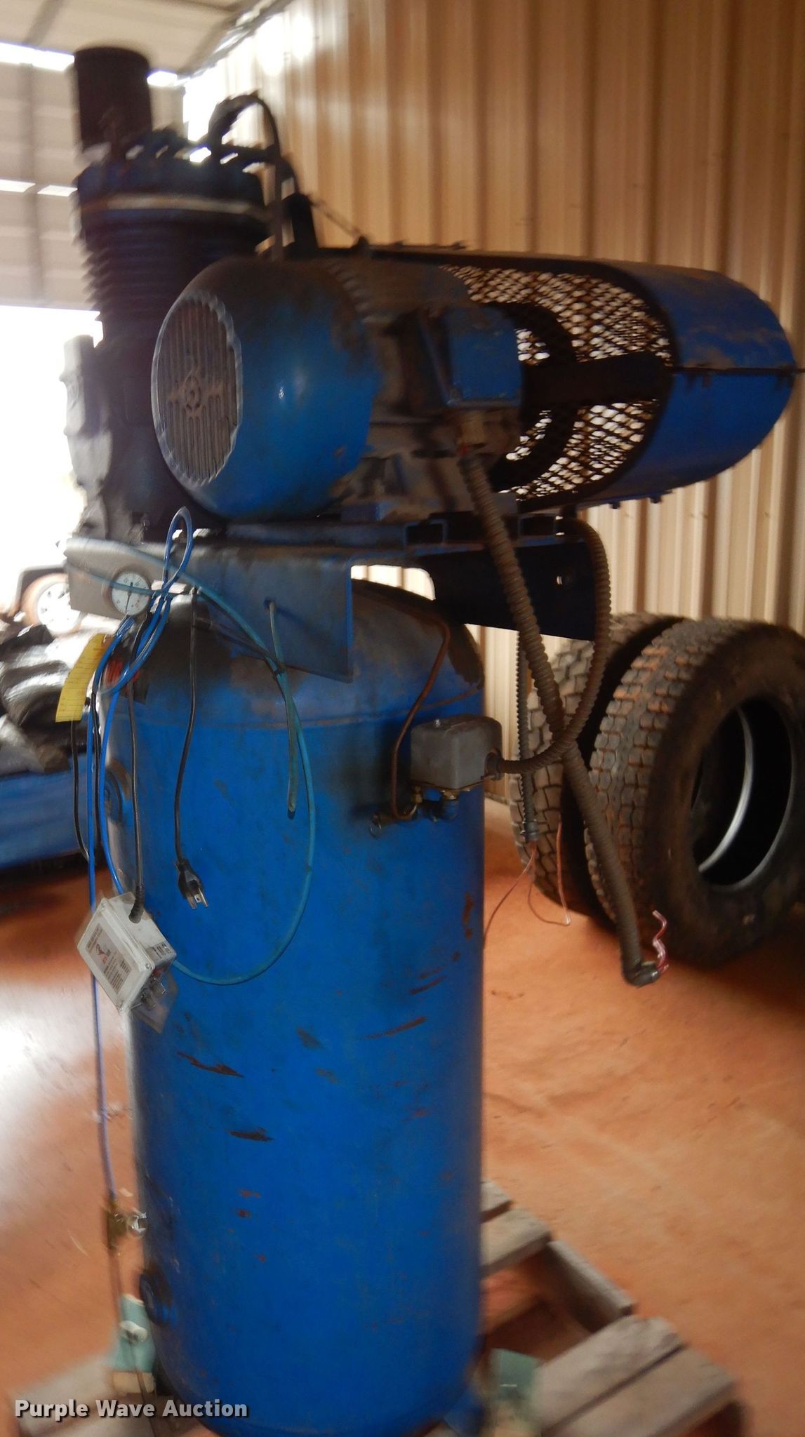 Quincy OE5 air compressor in Oklahoma City, OK Item GF9763 sold