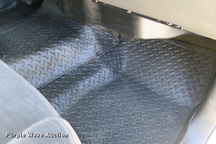 image for item DB10105 2007 Chevrolet Silverado 2500HD Crew Cab pickup truck