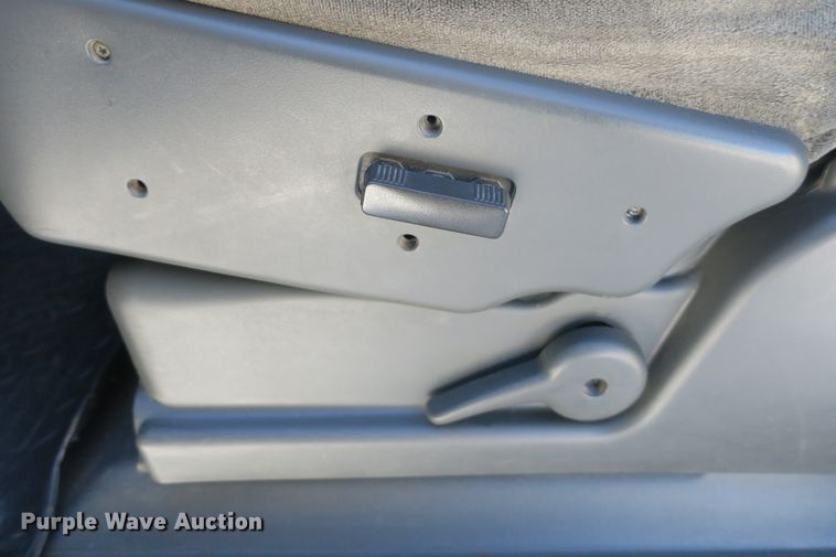 image for item DB10105 2007 Chevrolet Silverado 2500HD Crew Cab pickup truck