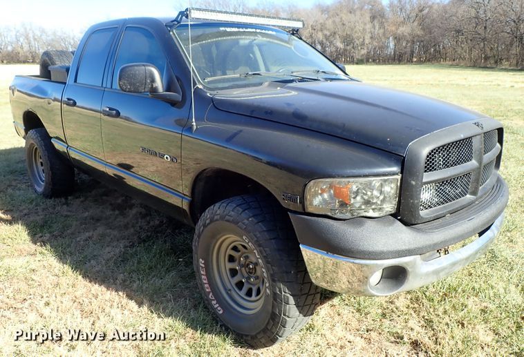 image for item DB7531 2003 Dodge Ram 1500 Quad Cab pickup truck