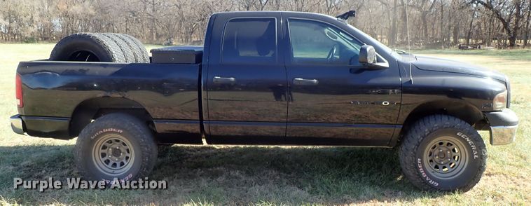 image for item DB7531 2003 Dodge Ram 1500 Quad Cab pickup truck