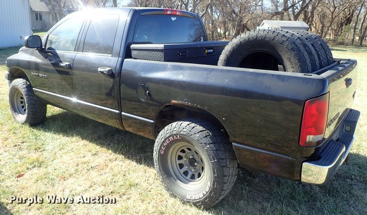 image for item DB7531 2003 Dodge Ram 1500 Quad Cab pickup truck