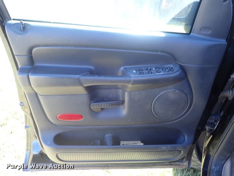 image for item DB7531 2003 Dodge Ram 1500 Quad Cab pickup truck