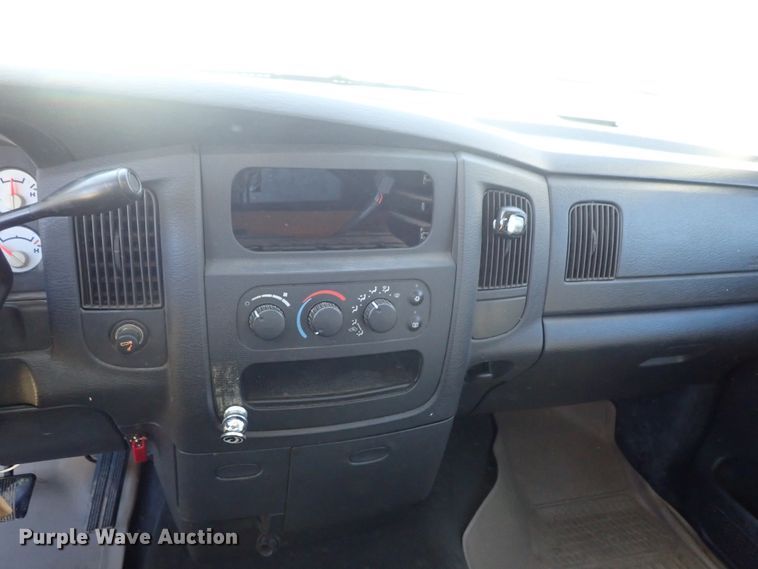 image for item DB7531 2003 Dodge Ram 1500 Quad Cab pickup truck