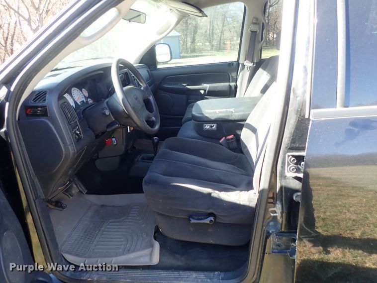 image for item DB7531 2003 Dodge Ram 1500 Quad Cab pickup truck