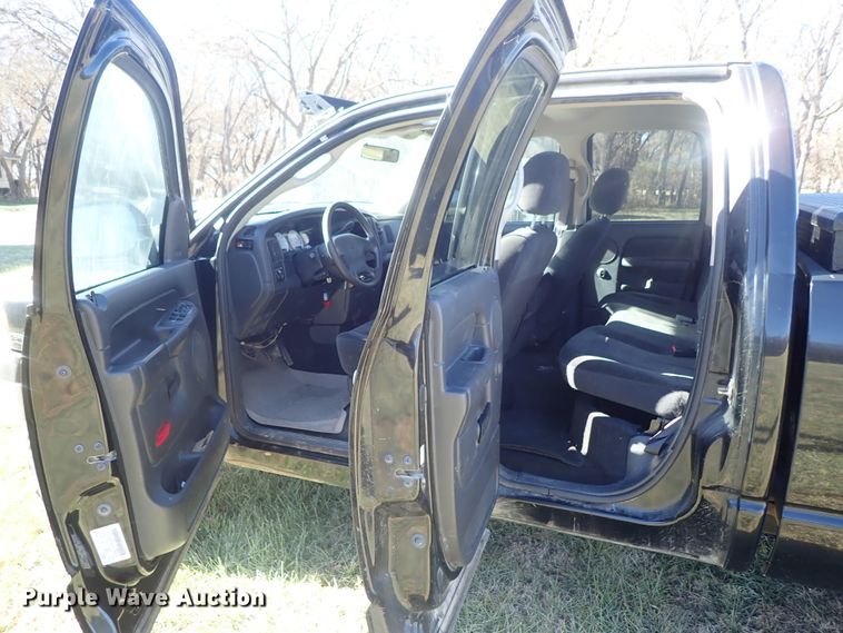 image for item DB7531 2003 Dodge Ram 1500 Quad Cab pickup truck