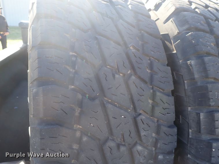 image for item DB7531 2003 Dodge Ram 1500 Quad Cab pickup truck