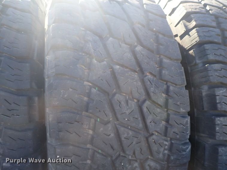 image for item DB7531 2003 Dodge Ram 1500 Quad Cab pickup truck