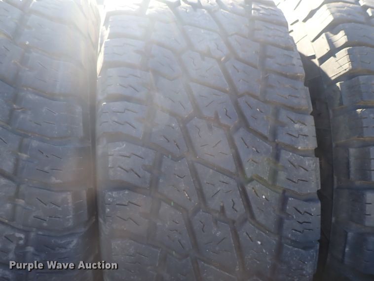 image for item DB7531 2003 Dodge Ram 1500 Quad Cab pickup truck