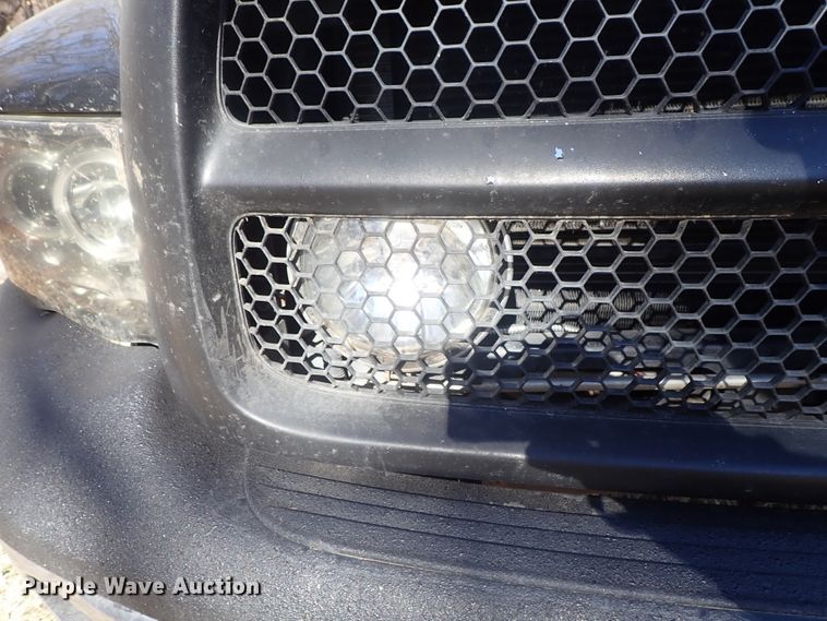 image for item DB7531 2003 Dodge Ram 1500 Quad Cab pickup truck