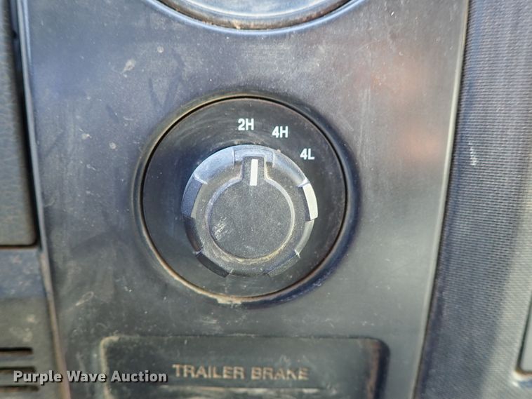 image for item DB7556 2012 Ford F150 SuperCab pickup truck