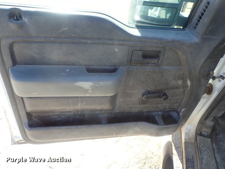 image for item DB7557 2012 Ford F150 SuperCab pickup truck