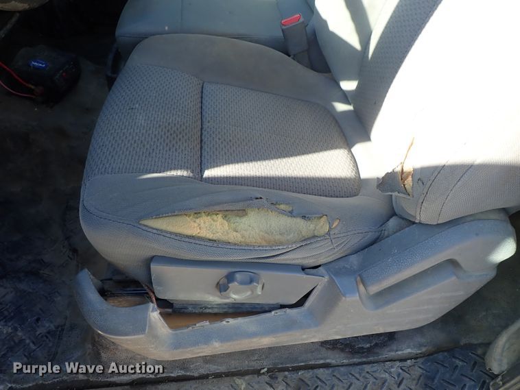 image for item DB7557 2012 Ford F150 SuperCab pickup truck