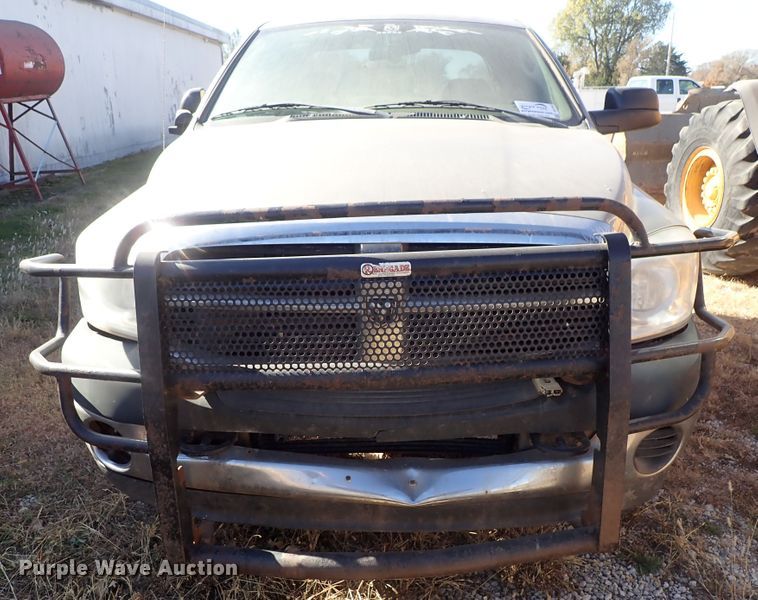 image for item DB7562 2008 Dodge Ram 2500 Quad Cab pickup truck cab and chassis