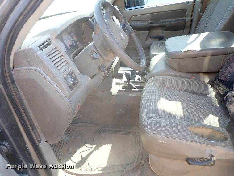 image for item DB7562 2008 Dodge Ram 2500 Quad Cab pickup truck cab and chassis