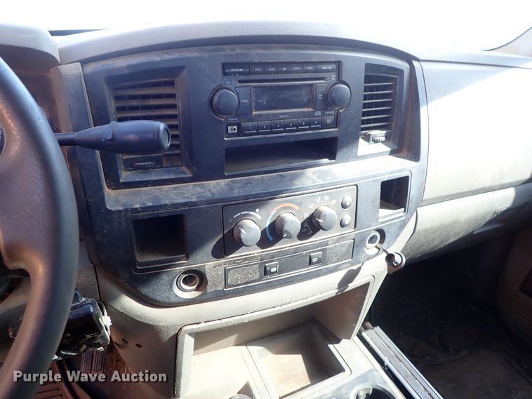 image for item DB7562 2008 Dodge Ram 2500 Quad Cab pickup truck cab and chassis