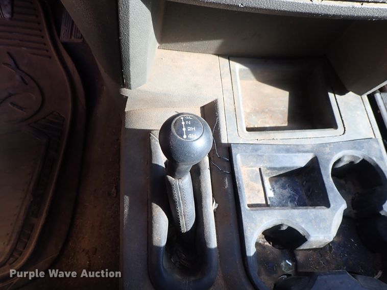 image for item DB7562 2008 Dodge Ram 2500 Quad Cab pickup truck cab and chassis