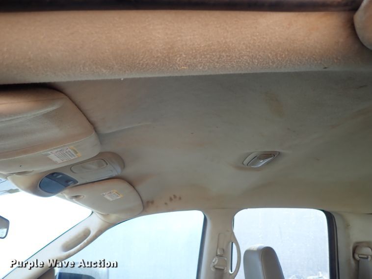 image for item DB7562 2008 Dodge Ram 2500 Quad Cab pickup truck cab and chassis