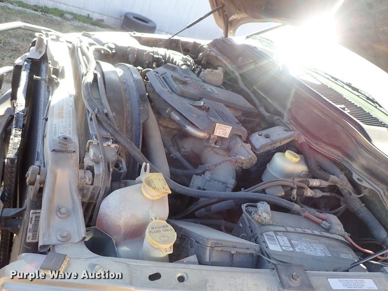 image for item DB7562 2008 Dodge Ram 2500 Quad Cab pickup truck cab and chassis