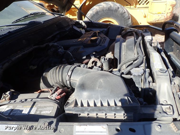 image for item DB7562 2008 Dodge Ram 2500 Quad Cab pickup truck cab and chassis