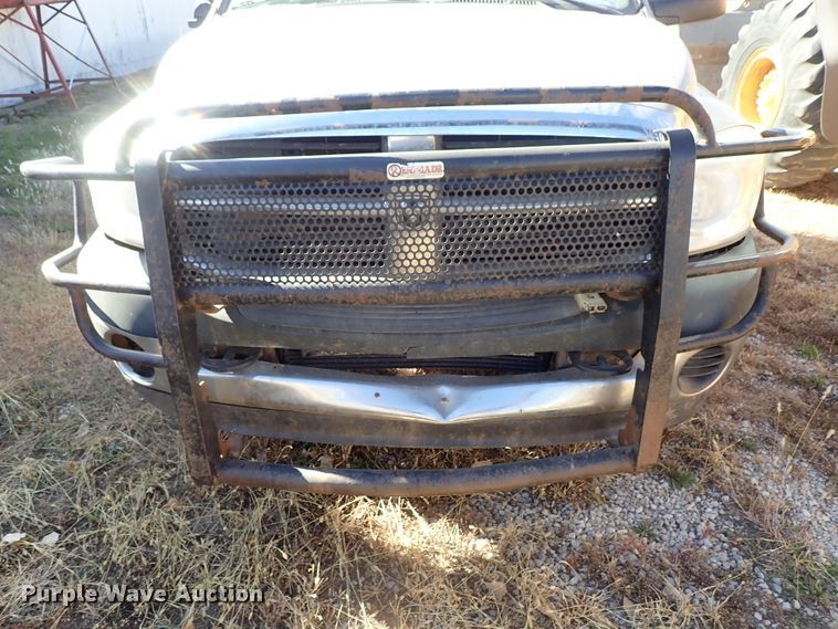 image for item DB7562 2008 Dodge Ram 2500 Quad Cab pickup truck cab and chassis