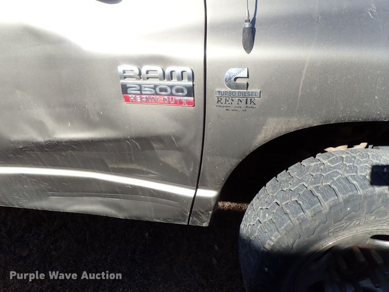 image for item DB7562 2008 Dodge Ram 2500 Quad Cab pickup truck cab and chassis