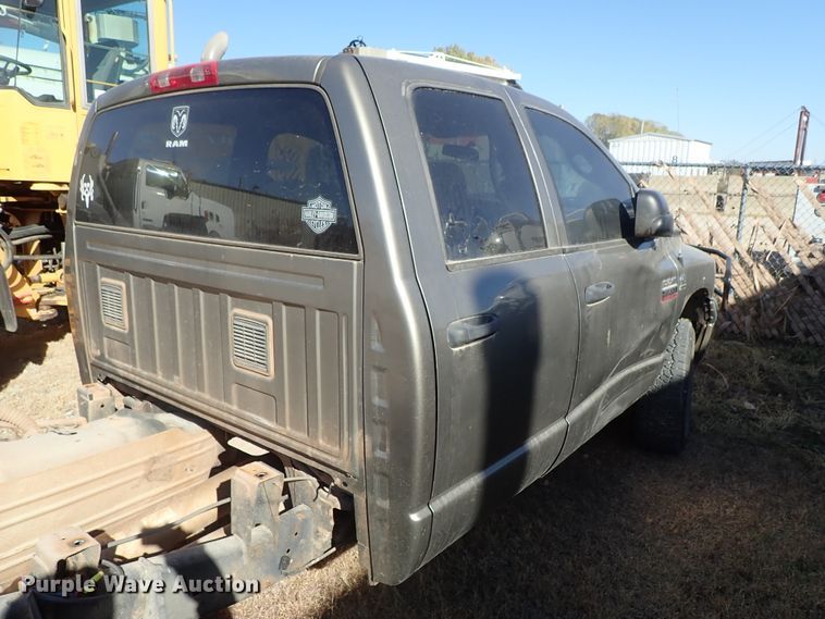 image for item DB7562 2008 Dodge Ram 2500 Quad Cab pickup truck cab and chassis