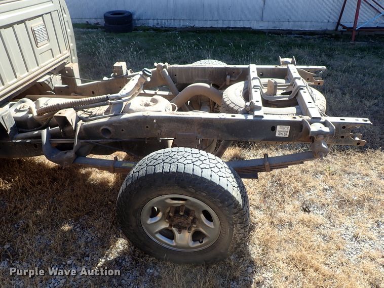 image for item DB7562 2008 Dodge Ram 2500 Quad Cab pickup truck cab and chassis