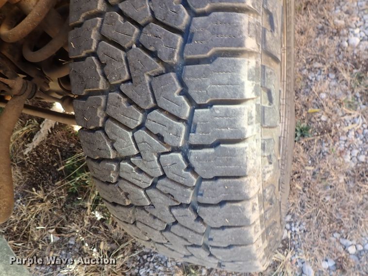 image for item DB7562 2008 Dodge Ram 2500 Quad Cab pickup truck cab and chassis