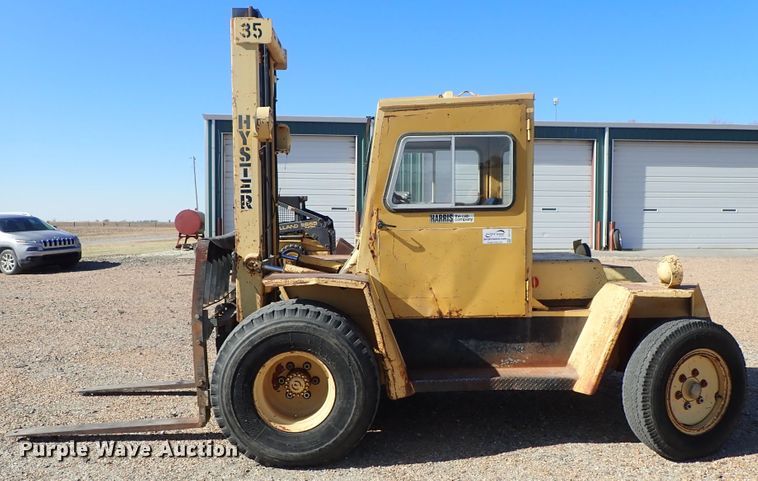 image for item DB7576 Hyster P80A forklift