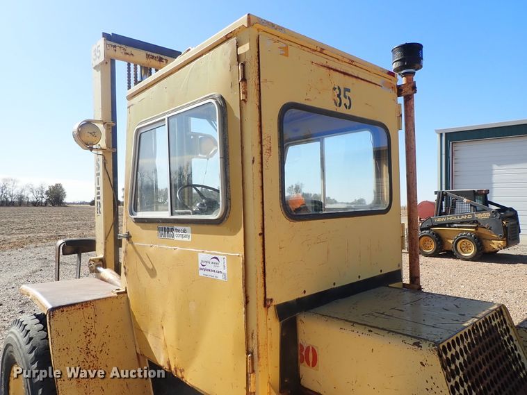 image for item DB7576 Hyster P80A forklift