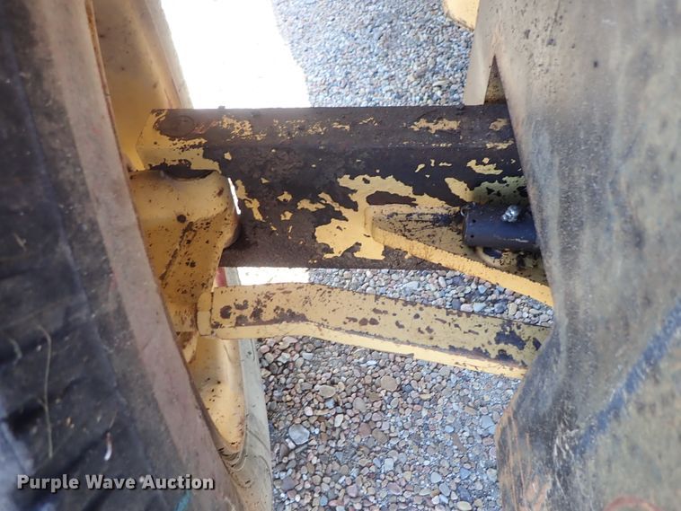 image for item DB7576 Hyster P80A forklift