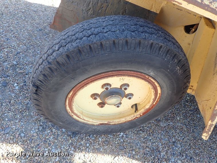 image for item DB7576 Hyster P80A forklift