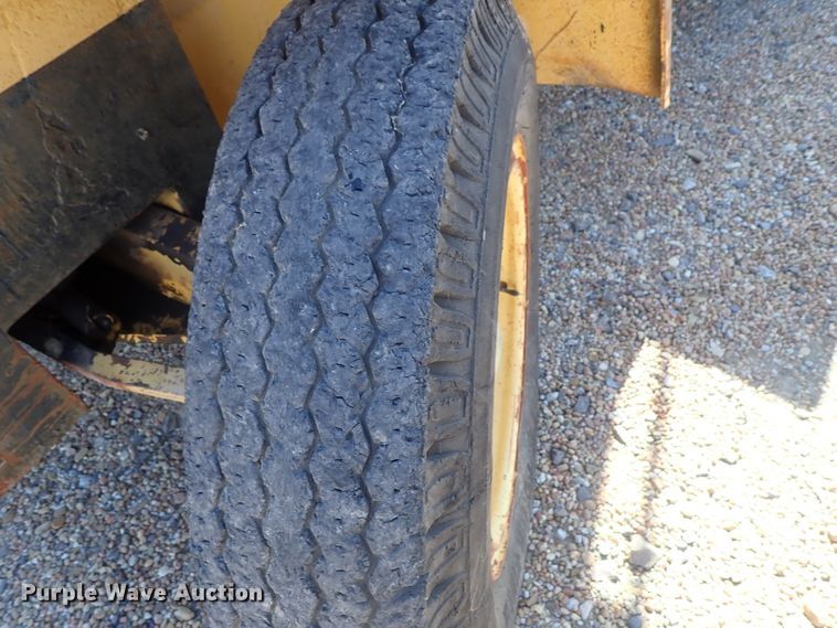 image for item DB7576 Hyster P80A forklift