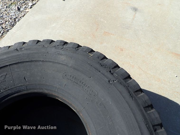 image for item DB7576 Hyster P80A forklift