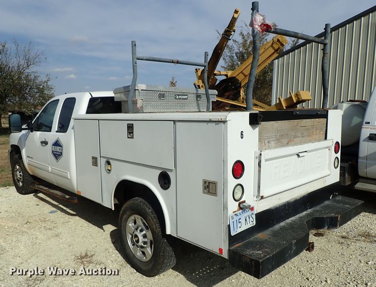 image for item DB7578 2011 Chevrolet Silverado 2500HD Ext. Cab utility bed pickup truck