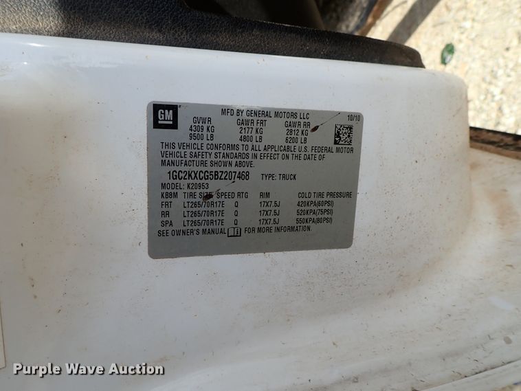 image for item DB7578 2011 Chevrolet Silverado 2500HD Ext. Cab utility bed pickup truck