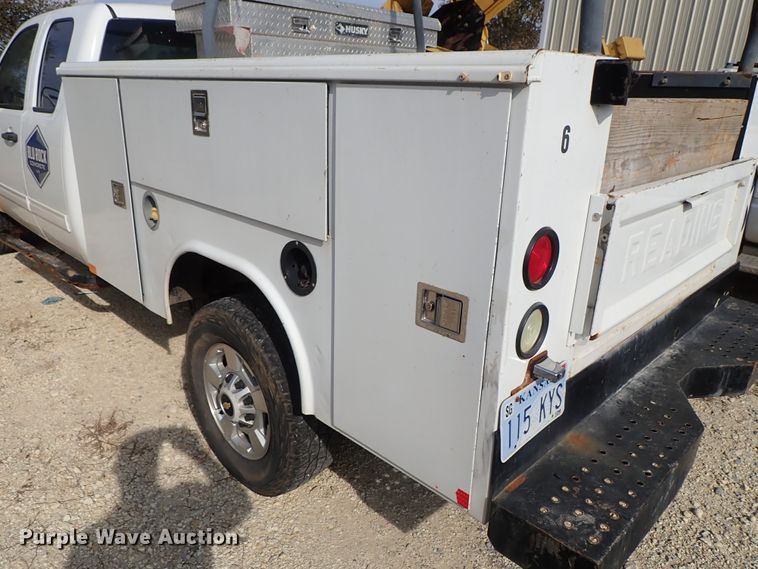 image for item DB7578 2011 Chevrolet Silverado 2500HD Ext. Cab utility bed pickup truck