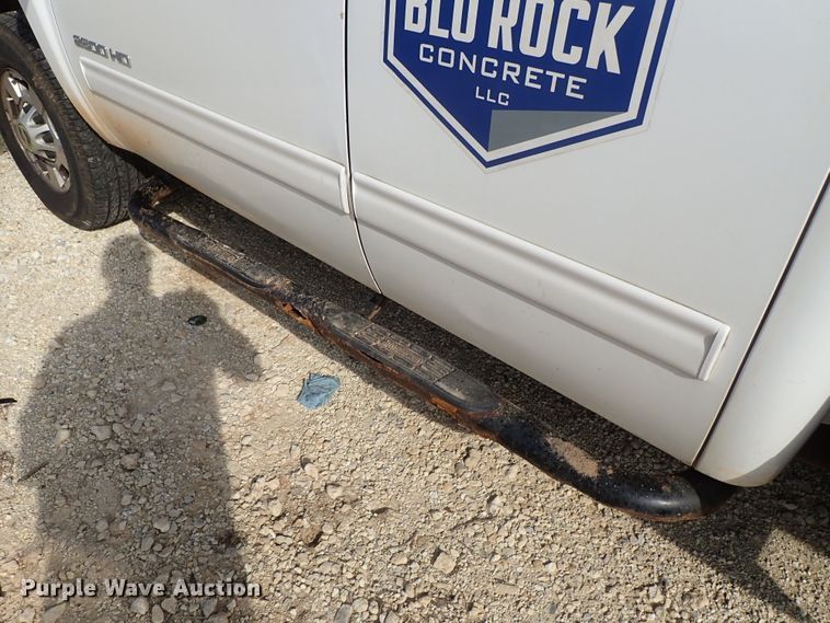 image for item DB7578 2011 Chevrolet Silverado 2500HD Ext. Cab utility bed pickup truck