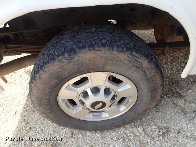 image for item DB7578 2011 Chevrolet Silverado 2500HD Ext. Cab utility bed pickup truck