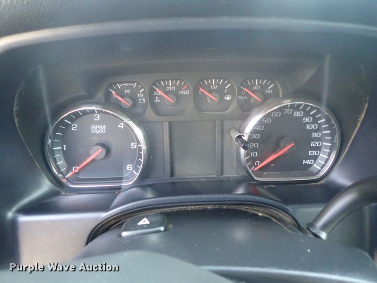 image for item DB7580 2015 Chevrolet Silverado 3500HD Crew Cab flatbed pickup truck