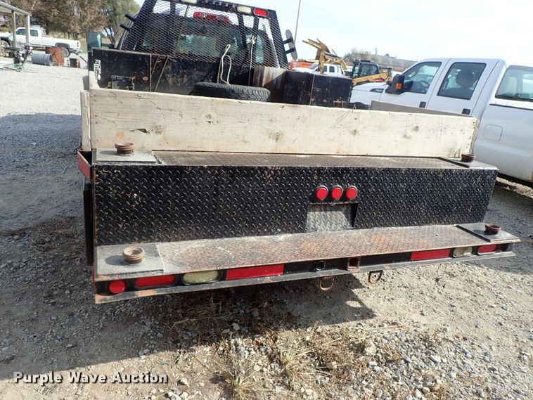 image for item DB7580 2015 Chevrolet Silverado 3500HD Crew Cab flatbed pickup truck