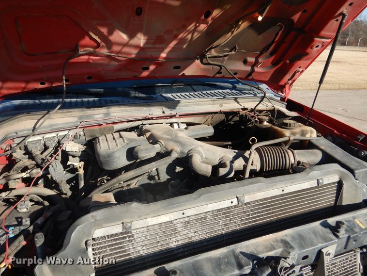 image for item DE4045 2010 Ford F350 XLT pickup truck cab and chassis