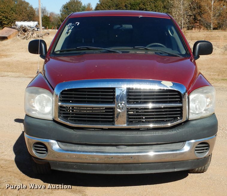 image for item DE4048 2007 Dodge Ram 1500 Quad Cab pickup truck