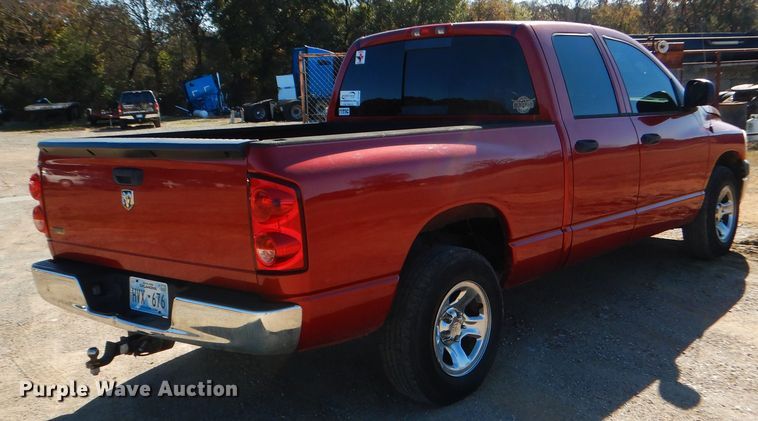 image for item DE4048 2007 Dodge Ram 1500 Quad Cab pickup truck