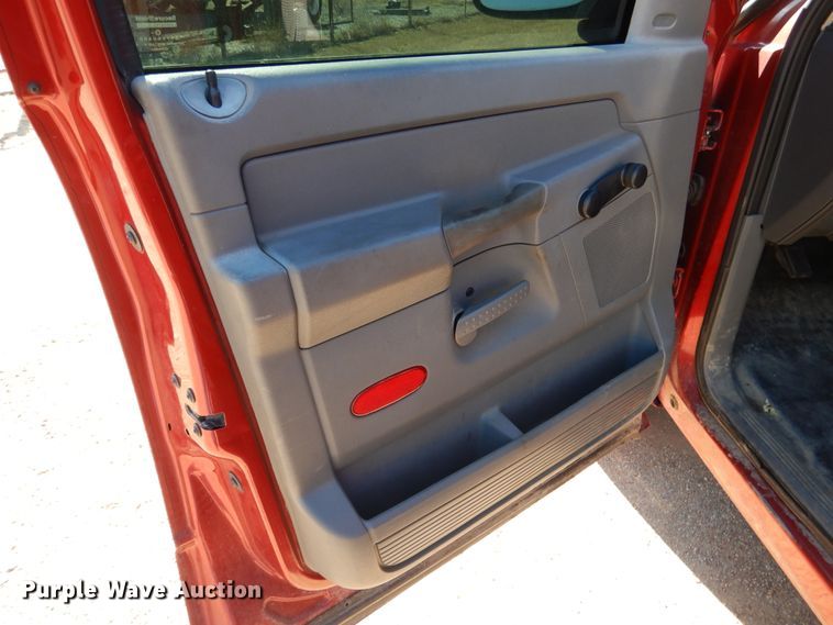 image for item DE4048 2007 Dodge Ram 1500 Quad Cab pickup truck