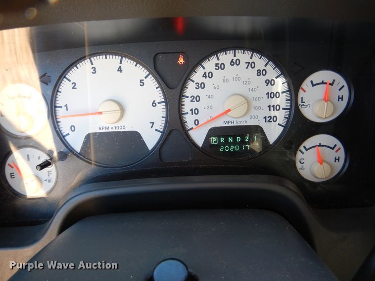 image for item DE4048 2007 Dodge Ram 1500 Quad Cab pickup truck