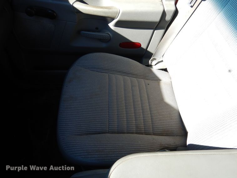 image for item DE4048 2007 Dodge Ram 1500 Quad Cab pickup truck